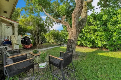789 NW 76th Street Miami FL 33150