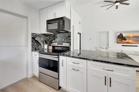 87 Cedar Lane Boynton Beach FL 33436