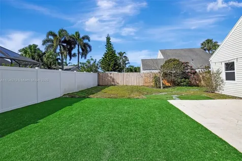 87 Cedar Lane Boynton Beach FL 33436