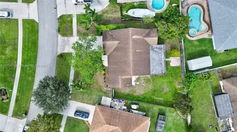 7394 Hazelwood Circle Lake Worth FL 33467