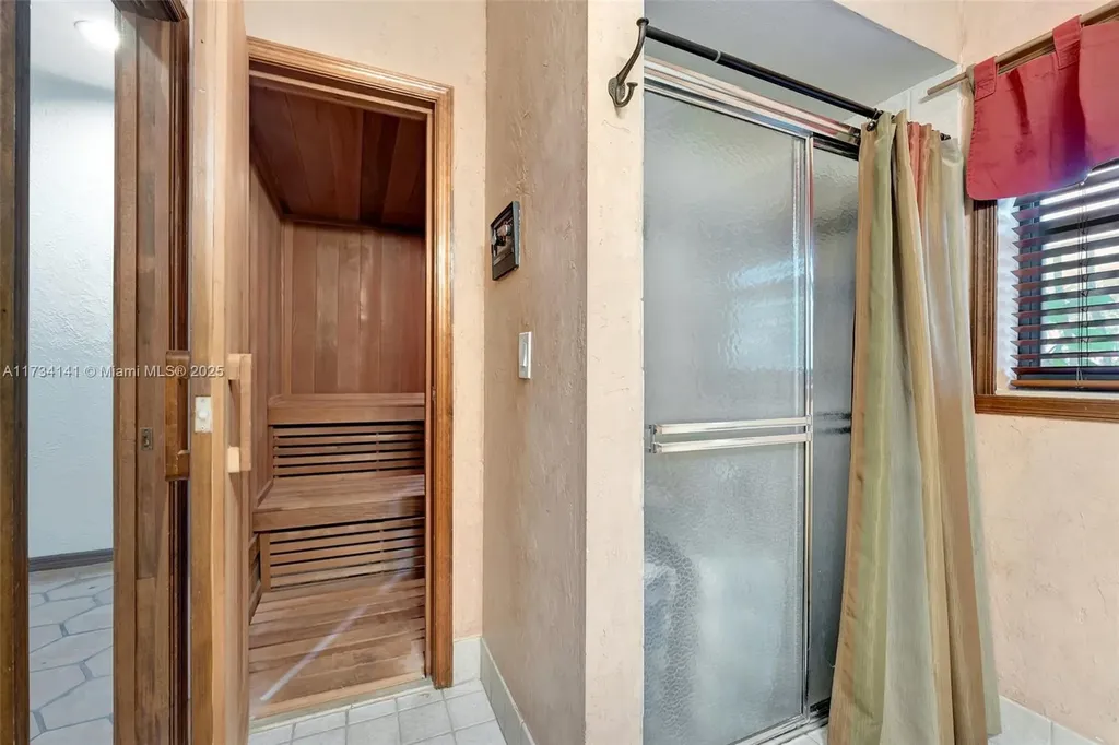 1718 Vestal Drive Coral Springs FL 33071