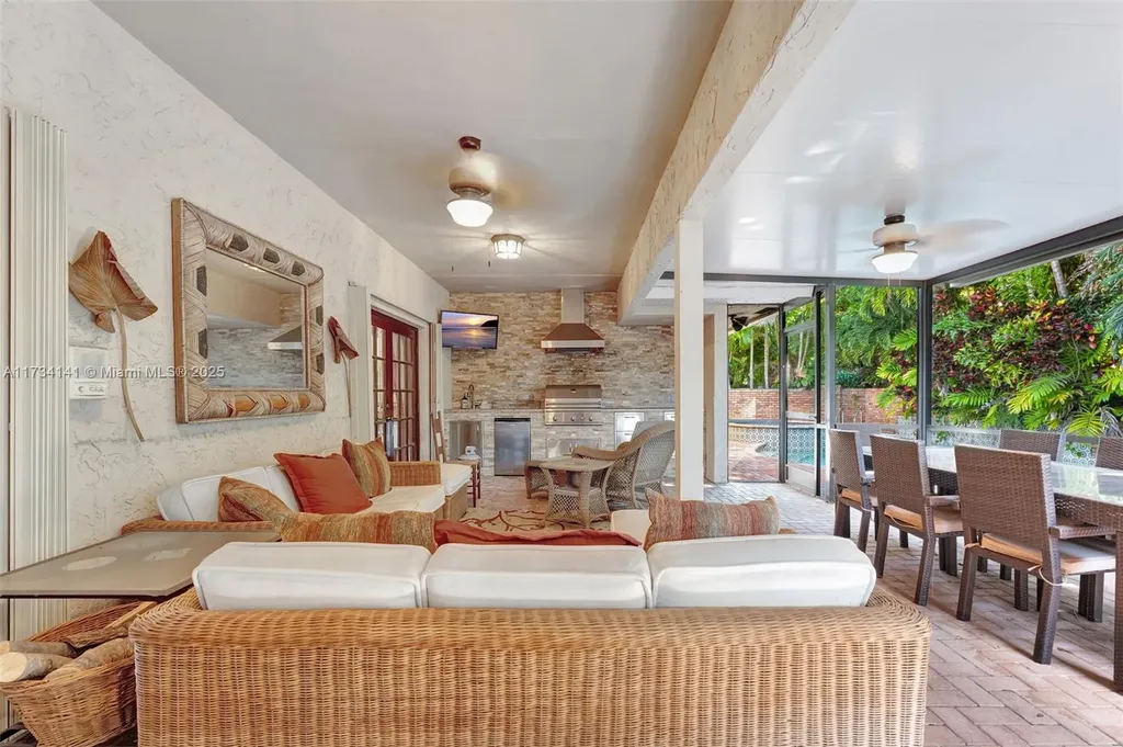 1718 Vestal Drive Coral Springs FL 33071