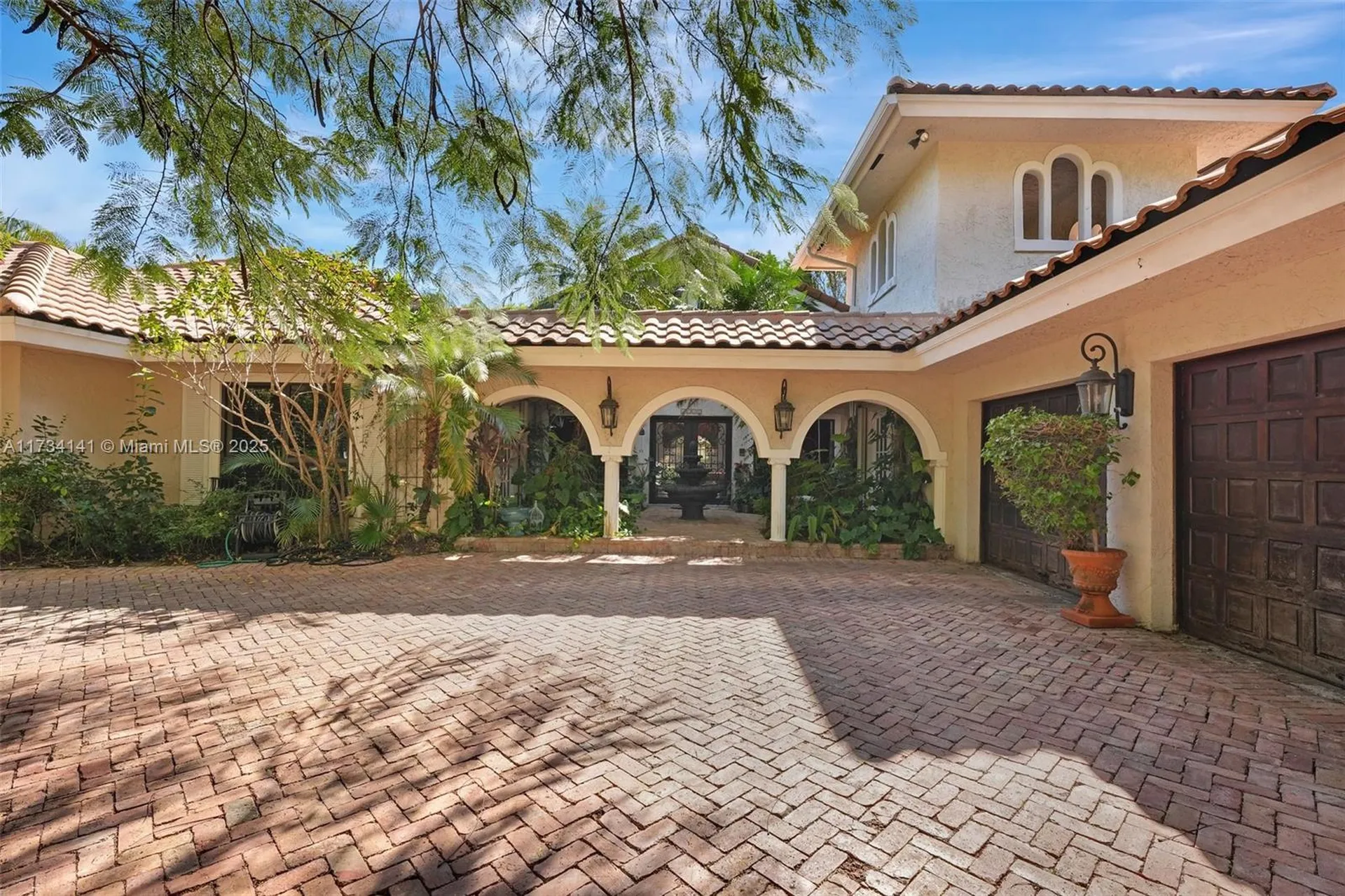 1718 Vestal Drive Coral Springs FL 33071