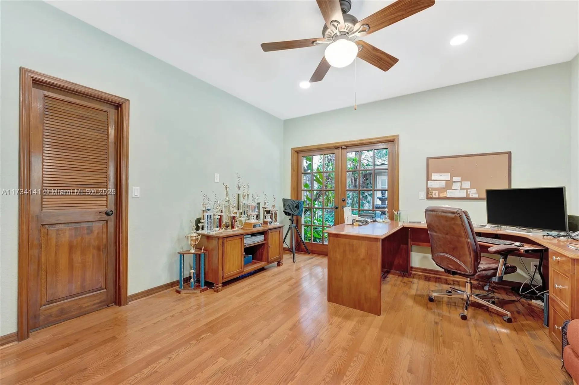 1718 Vestal Drive Coral Springs FL 33071