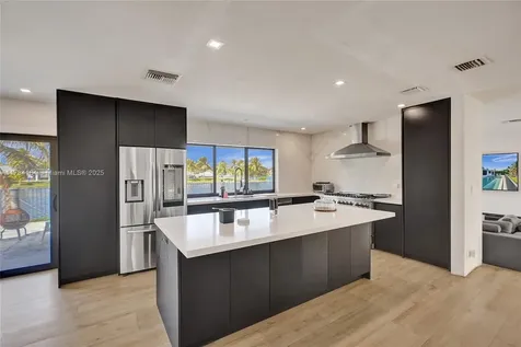 8211 SW 203rd Street Cutler Bay FL 33189