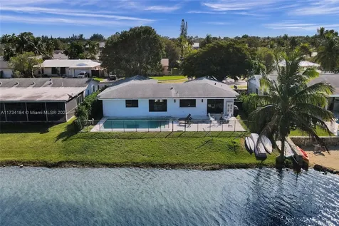 8211 SW 203rd Street Cutler Bay FL 33189