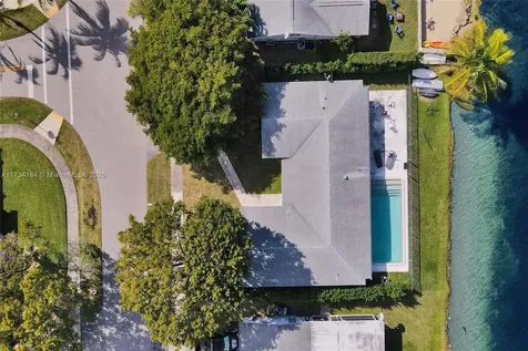 8211 SW 203rd Street Cutler Bay FL 33189
