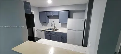 13285 Arbor Pointe Circle Tampa FL 33617