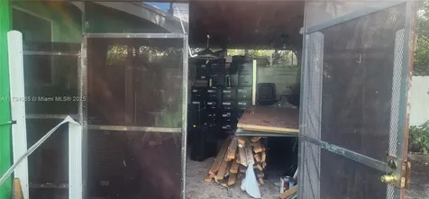 6966 Taft Street Hollywood FL 33024