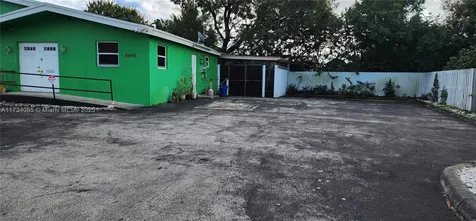 6966 Taft Street Hollywood FL 33024