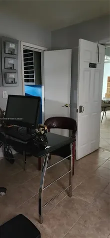 6966 Taft Street Hollywood FL 33024