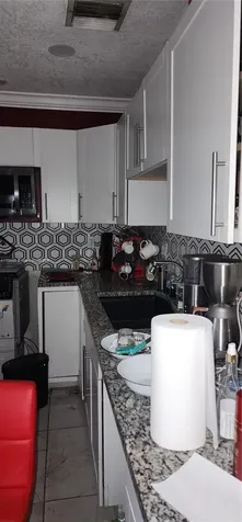 6966 Taft Street Hollywood FL 33024