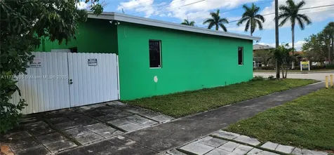 6966 Taft Street Hollywood FL 33024