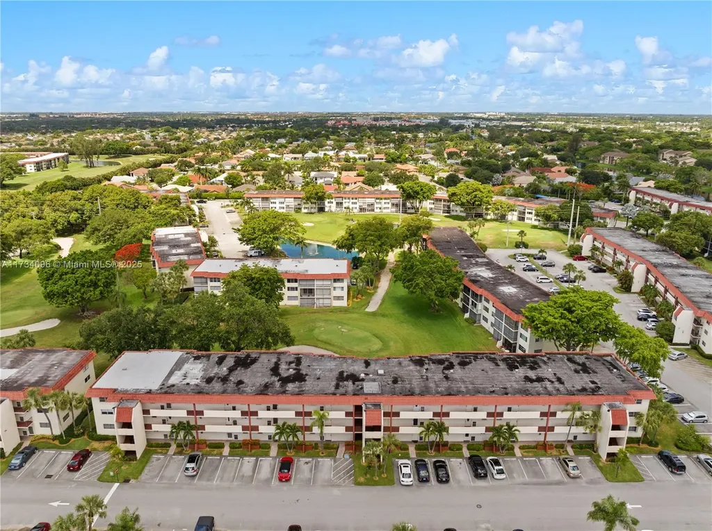 711 S Hollybrook Drive Pembroke Pines FL 33025
