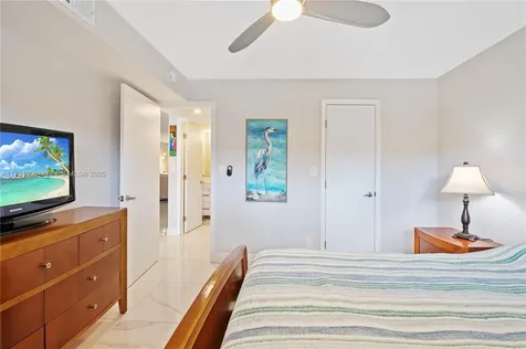711 S Hollybrook Drive Pembroke Pines FL 33025