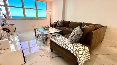 6039 Collins Avenue Miami Beach FL 33140