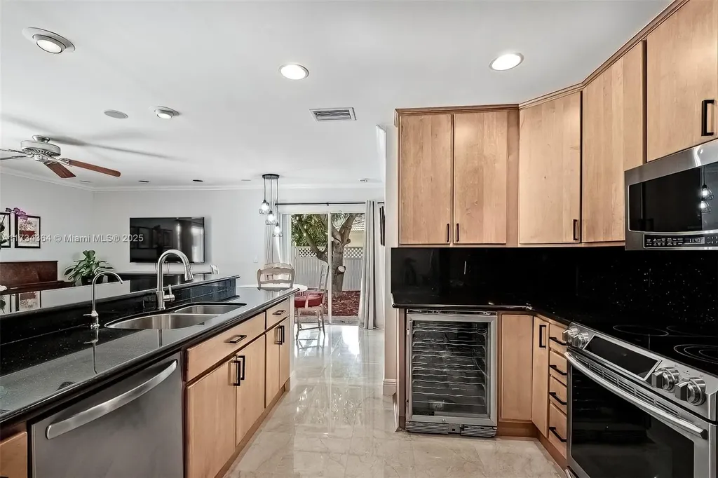 7260 NW 4th Avenue Boca Raton FL 33487