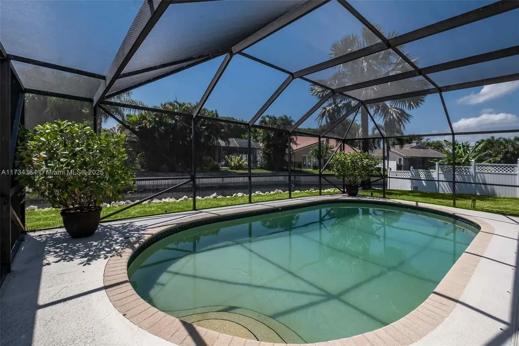 7260 NW 4th Avenue Boca Raton FL 33487