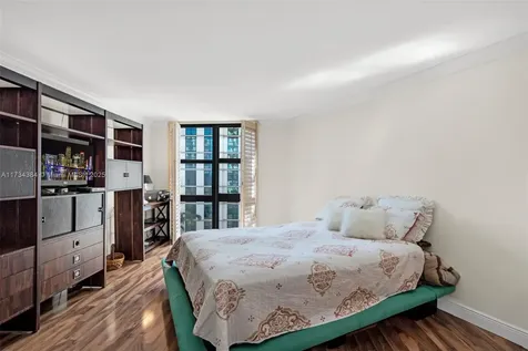 1121 Crandon Boulevard Key Biscayne FL 33149