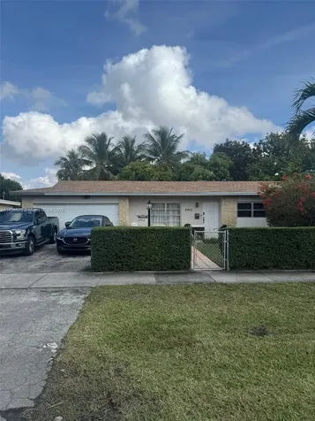 2925 SW 127th Avenue Miami FL 33175