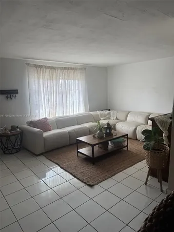 2925 SW 127th Avenue Miami FL 33175