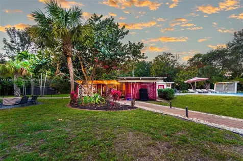 40 NE 24th Street Lazy Lake FL 33305