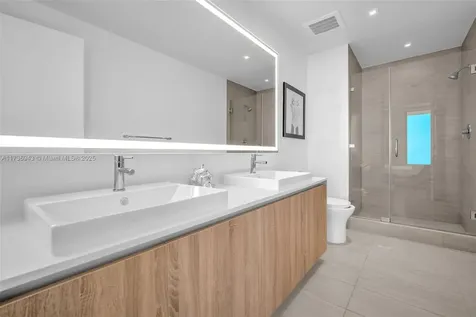 2960 NE 207th Street Aventura FL 33180