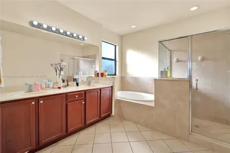 22918 SW 105th Avenue Cutler Bay FL 33190
