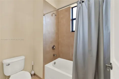 22918 SW 105th Avenue Cutler Bay FL 33190