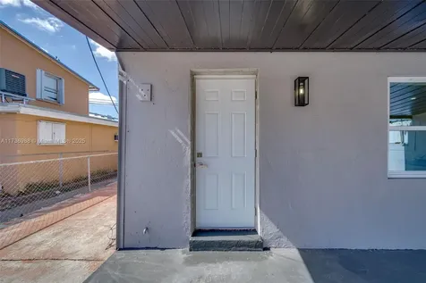 19405 NW 47th Avenue Miami Gardens FL 33055
