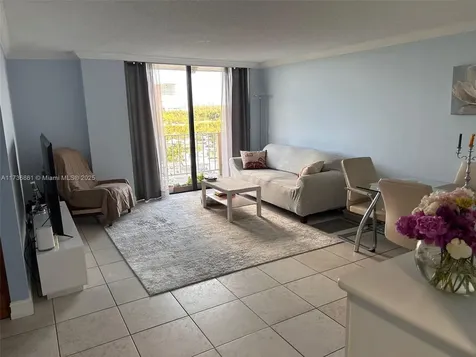 2350 NE 135th Street North Miami FL 33181