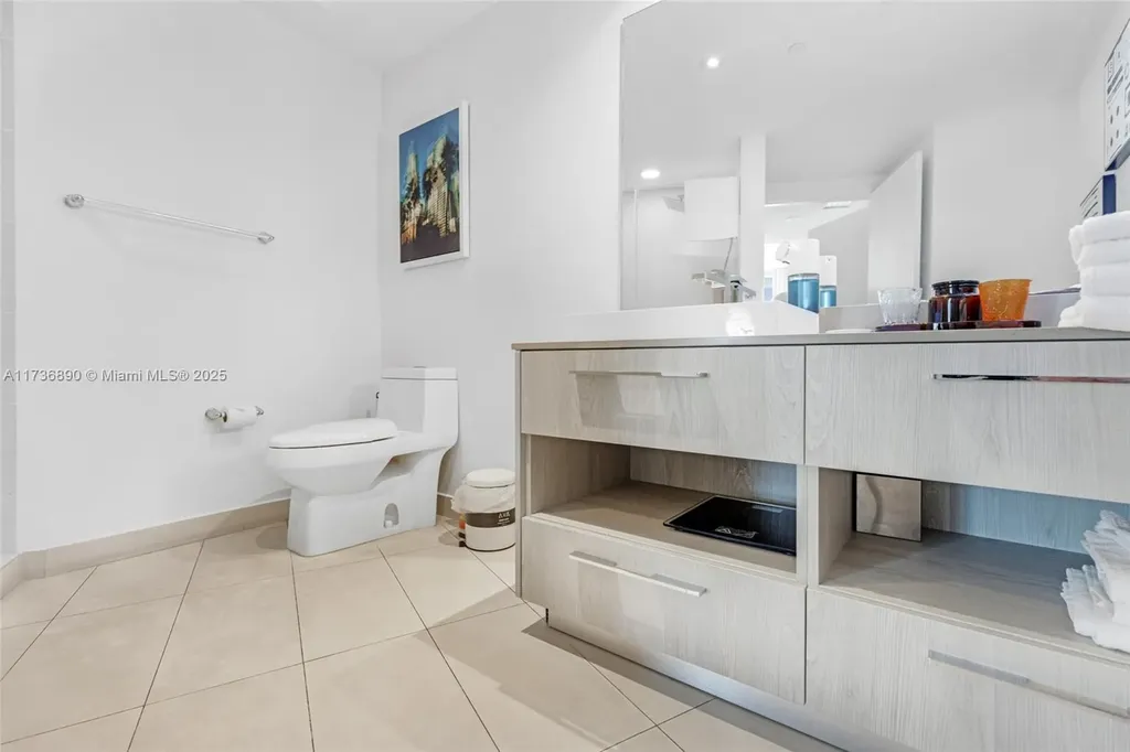 4111 S Ocean Drive Hollywood FL 33019