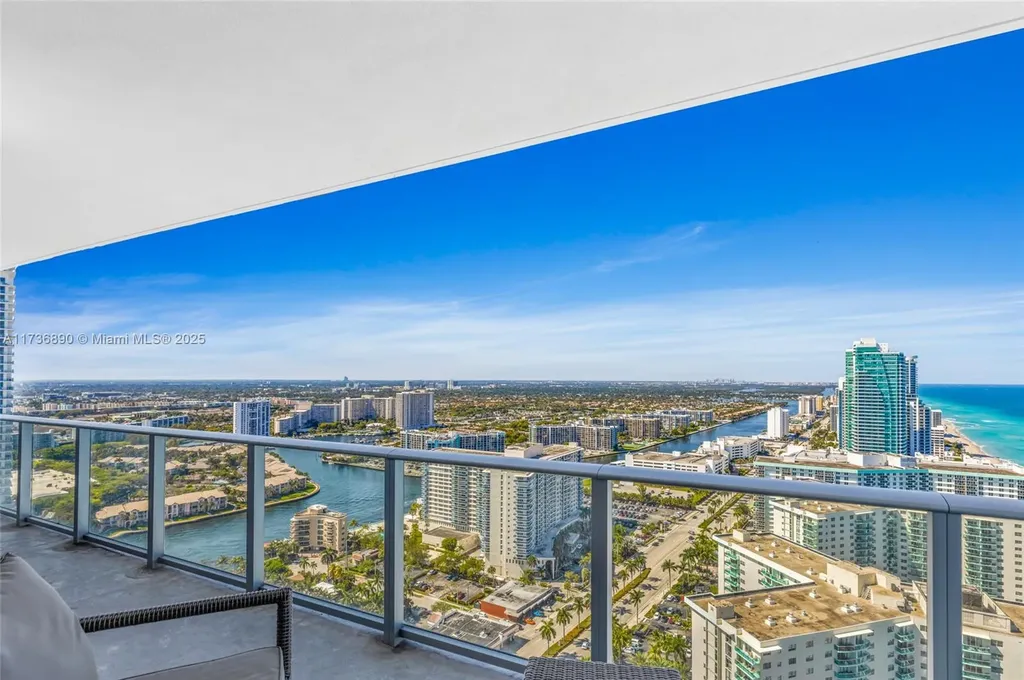 4111 S Ocean Drive Hollywood FL 33019