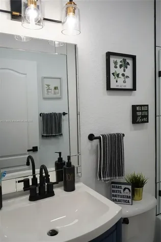 21496 SW 87th Place Cutler Bay FL 33189
