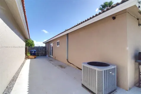 21496 SW 87th Place Cutler Bay FL 33189