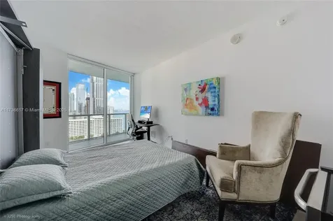 1900 N Bayshore Drive Miami FL 33132