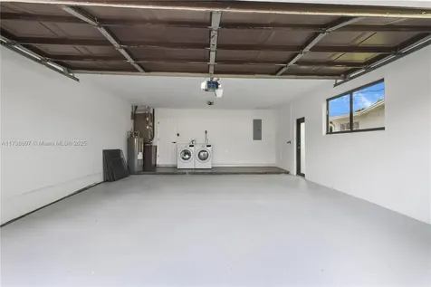 6740 SW 12th Street Pembroke Pines FL 33023