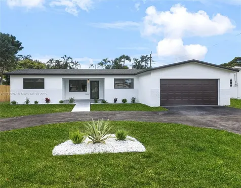 6740 SW 12th Street Pembroke Pines FL 33023