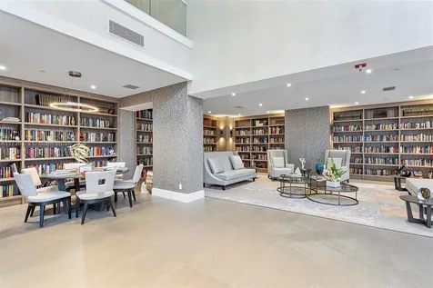 21150 Point Place Aventura FL 33180