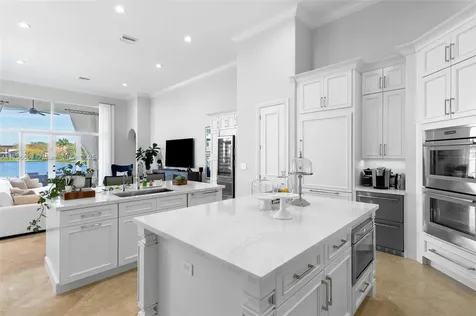 3350 W Stonebrook Circle Davie FL 33330