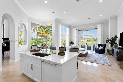 3350 W Stonebrook Circle Davie FL 33330