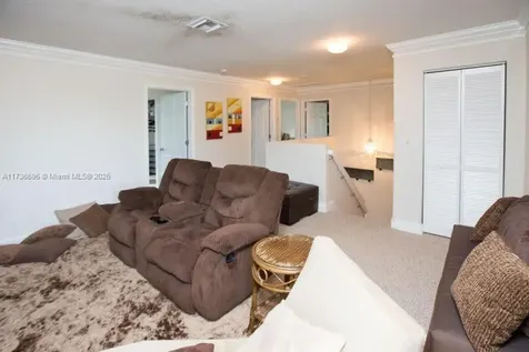 5053 Woodfield Way Coconut Creek FL 33073