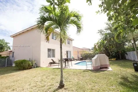 5053 Woodfield Way Coconut Creek FL 33073