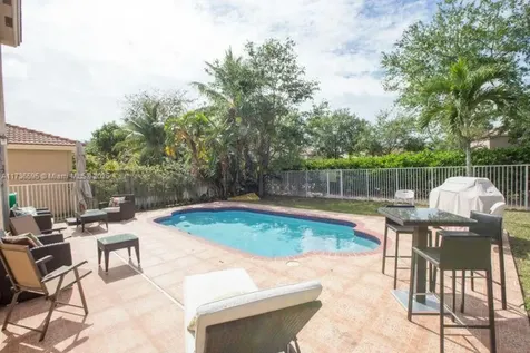 5053 Woodfield Way Coconut Creek FL 33073