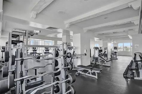 18031 Biscayne Boulevard Aventura FL 33160