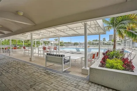 18031 Biscayne Boulevard Aventura FL 33160