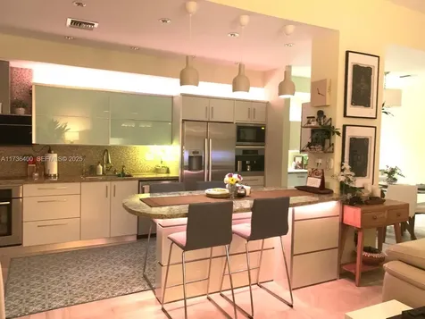 18031 Biscayne Boulevard Aventura FL 33160