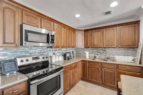 6801 Indian Creek Drive Miami Beach FL 33141