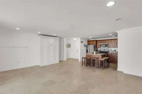 6801 Indian Creek Drive Miami Beach FL 33141