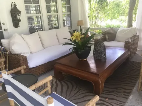 652 NE 77th Street Miami FL 33138